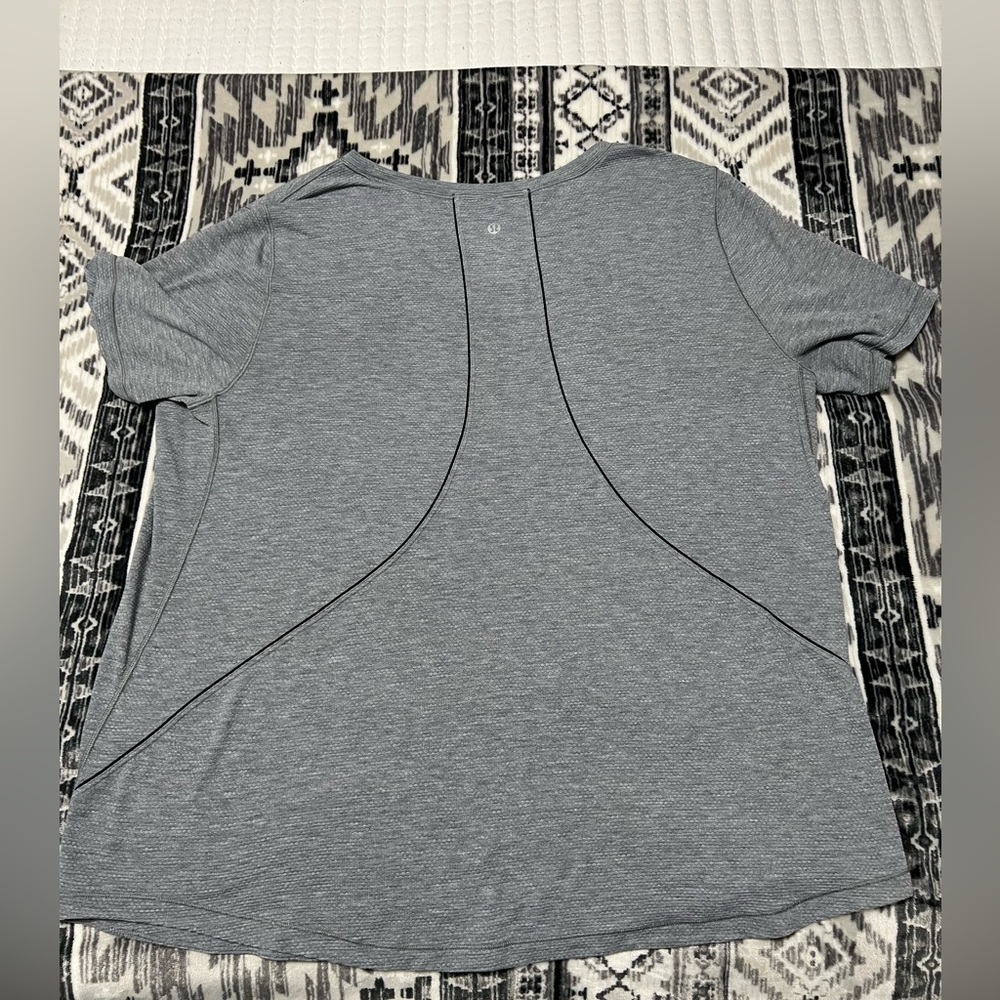 LuLulemon Top